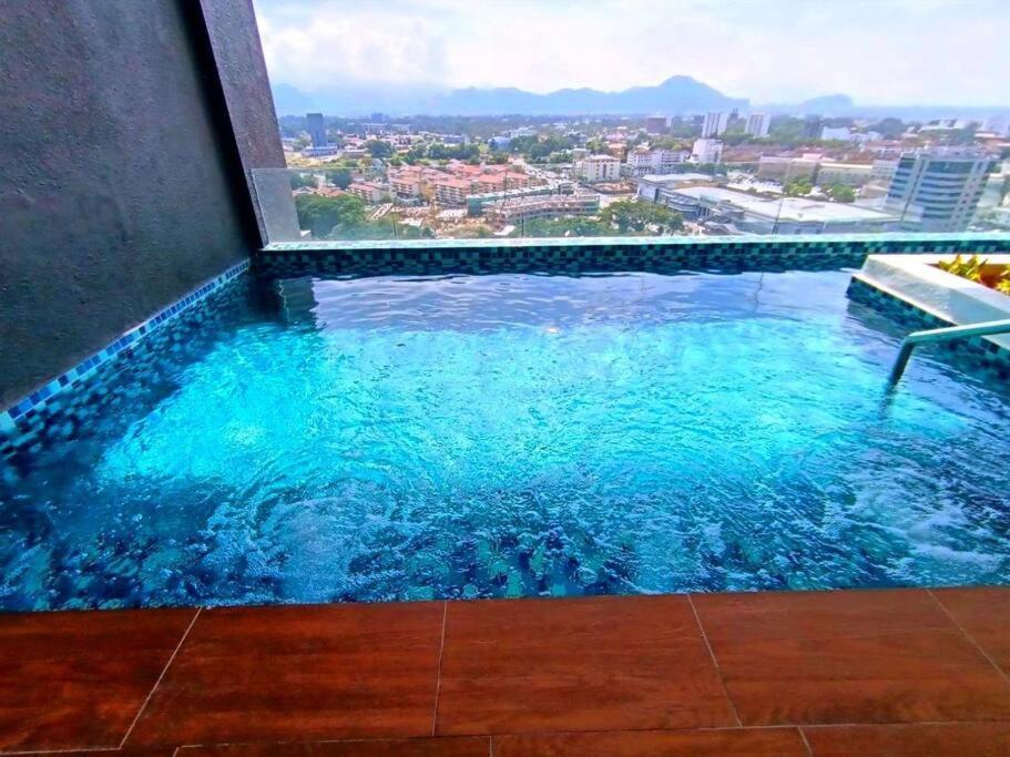 The Horizon Ipoh Dual L13A By Grab A Stay المظهر الخارجي الصورة